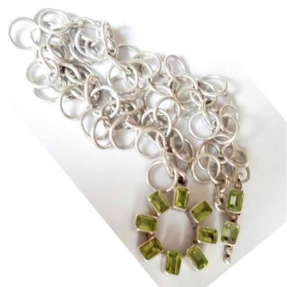 Chainmaille Multi Loop Peridot Green Crystals Circle Toggle Bracelet 8" - Picture 4 of 10